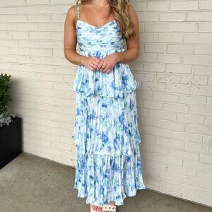 Chic Blue and White Maxi Dress